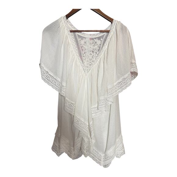Free People Oversized Blouse 
Bailey Cape Top 
NWT PTP 21” $148 - Picture 8 of 8